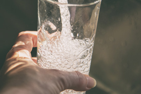 Quelle est l’utilité d’un adoucisseur d’eau à la maison ?